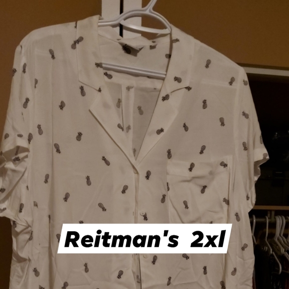5 reitman's blouses - Picture 4 of 5